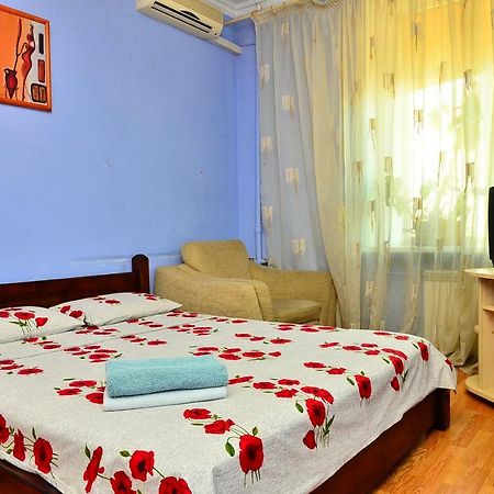 Bolshaya Vasilkovskaya 12 Apartment Kiev Ngoại thất bức ảnh